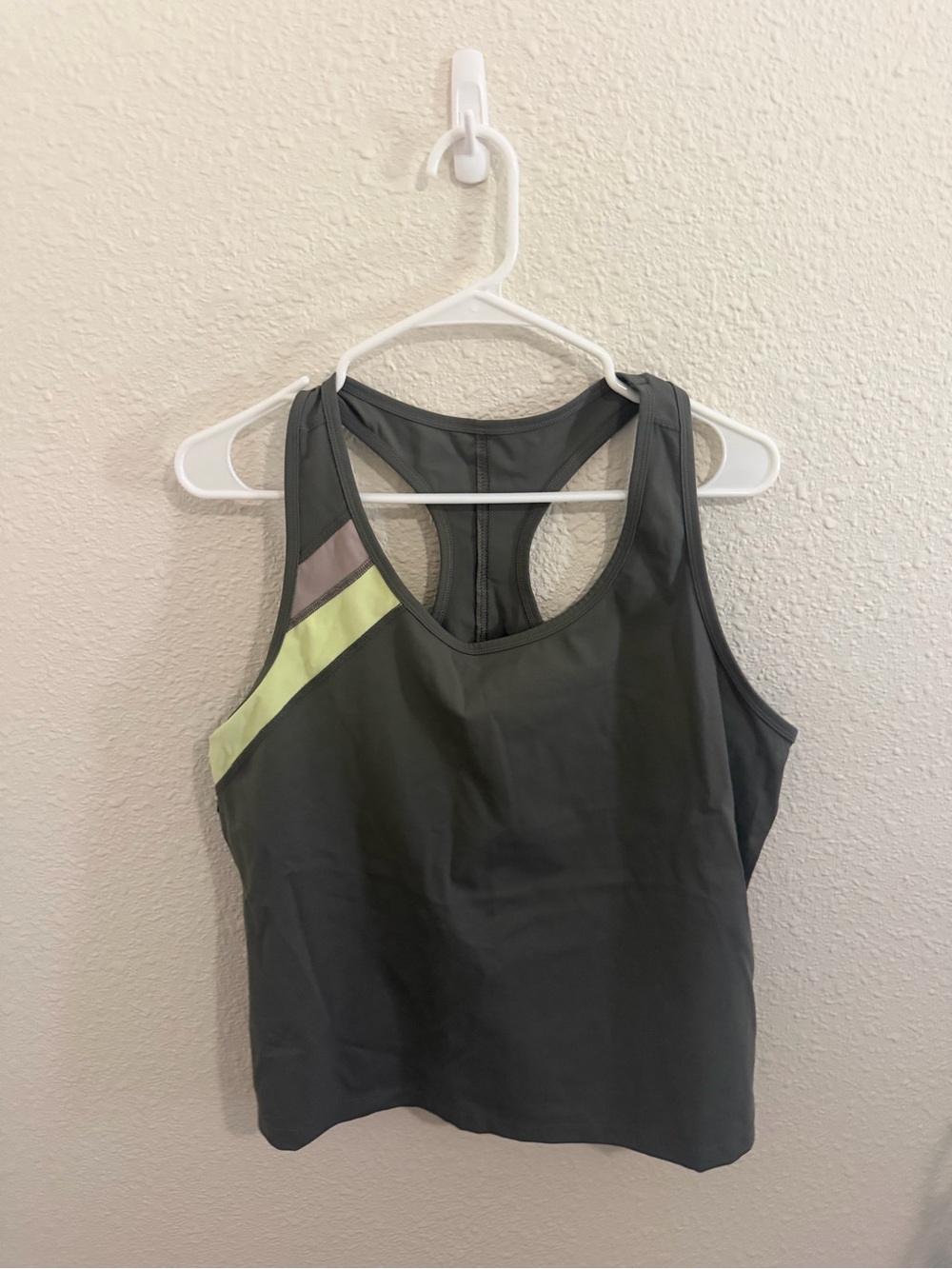 Xersion Olive Green Racerback Tank Top Large
